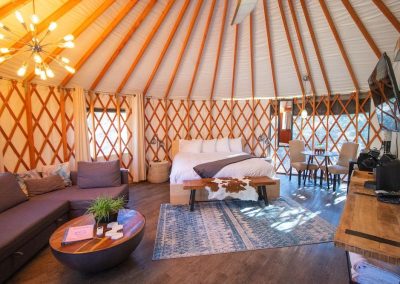 Aspen+Main+Room+King+Bed Yurts