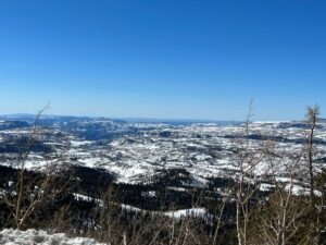 Scenic drives are among the cozy winter adventures in Escalante, Utah